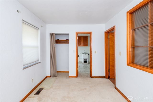 303 E Whittier Avenue, Fairborn, OH 45324