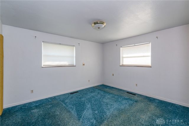 303 E Whittier Avenue, Fairborn, OH 45324