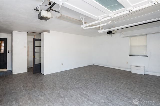 303 E Whittier Avenue, Fairborn, OH 45324