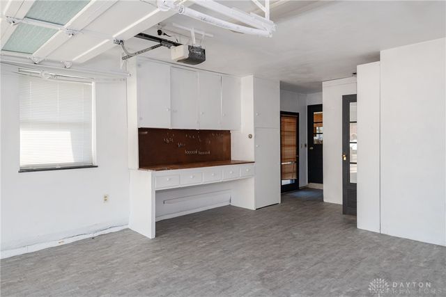 303 E Whittier Avenue, Fairborn, OH 45324