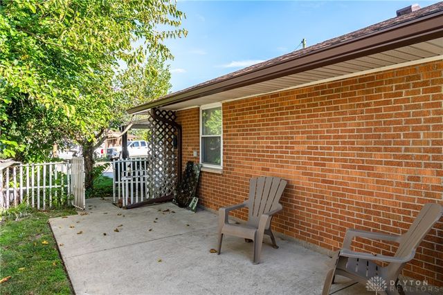 303 E Whittier Avenue, Fairborn, OH 45324