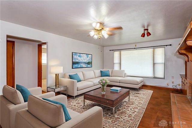 303 E Whittier Avenue, Fairborn, OH 45324