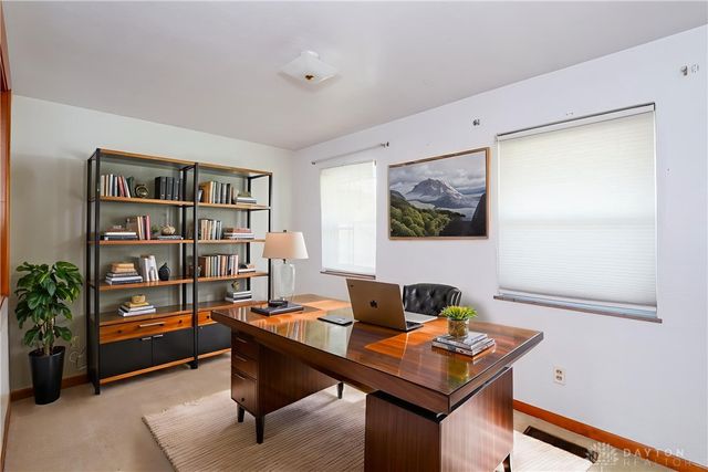 303 E Whittier Avenue, Fairborn, OH 45324