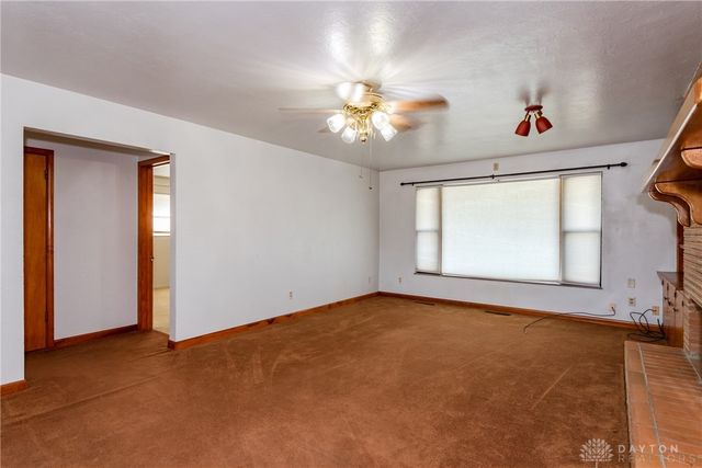 303 E Whittier Avenue, Fairborn, OH 45324