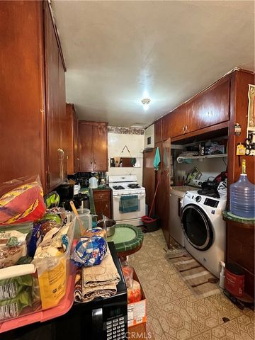 3318 Thelma Avenue, Los Angeles, CA 90032