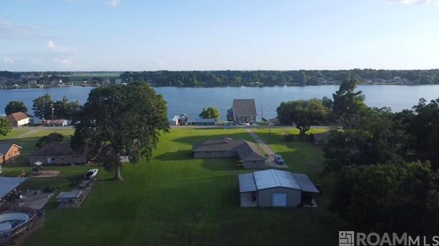 7284 Island Rd, Jarreau, LA 70749