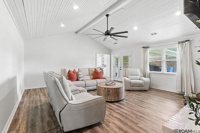 7284 Island Rd, Jarreau, LA 70749