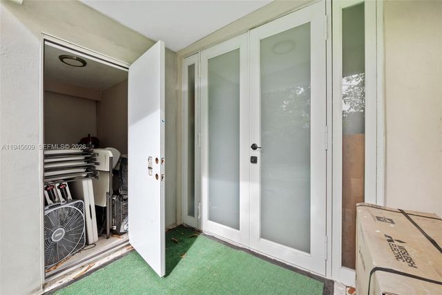 2180 SW 20th St, Miami, FL 33145