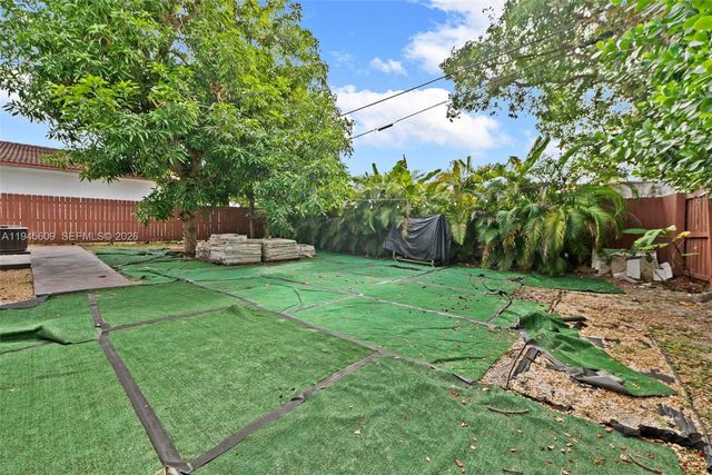 2180 SW 20th St, Miami, FL 33145