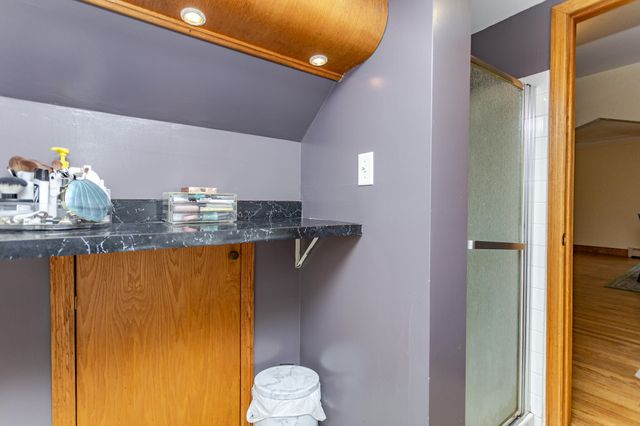 42 Indi Illi Pkwy, Hammond, IN 46324