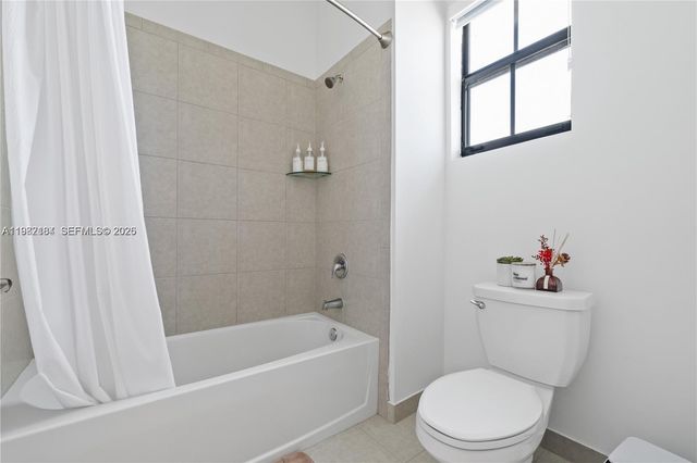 11932 SW 241st Ter 11932, Homestead, FL 33032