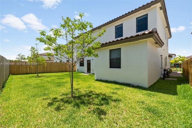 11932 SW 241st Ter 11932, Homestead, FL 33032