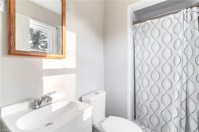 228 Palace Green BLVD, Virginia Beach, VA 23452