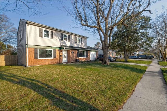 228 Palace Green BLVD, Virginia Beach, VA 23452