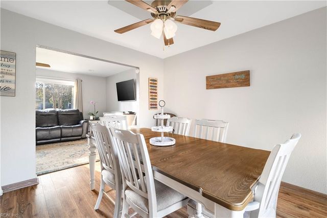 228 Palace Green BLVD, Virginia Beach, VA 23452