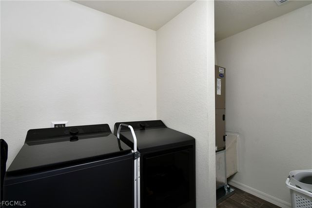 2514 19th ST SW, Lehigh Acres, FL 33976