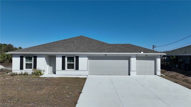 2514 19th ST SW, Lehigh Acres, FL 33976