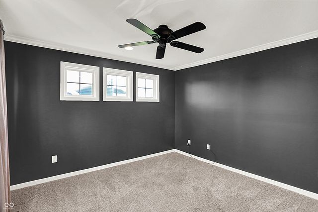 1515 W Springhurst Boulevard, Greenfield, IN 46140
