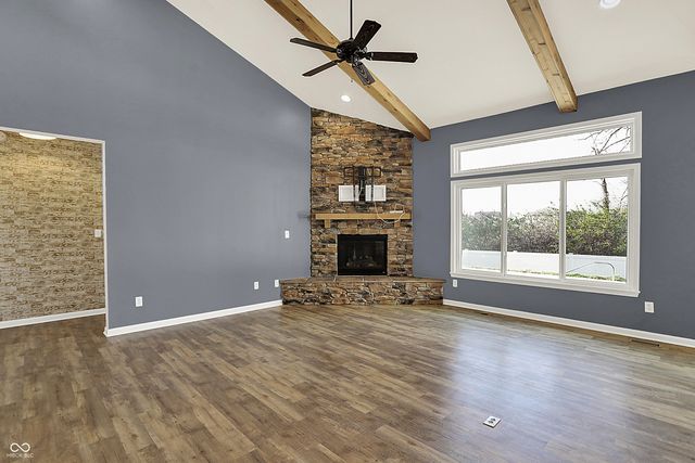1515 W Springhurst Boulevard, Greenfield, IN 46140