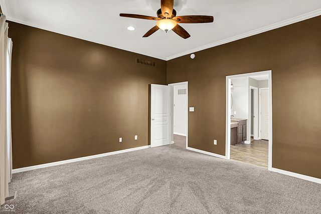 1515 W Springhurst Boulevard, Greenfield, IN 46140