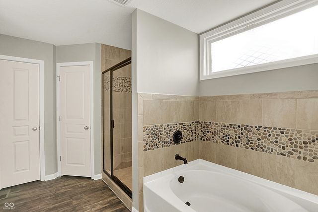 1515 W Springhurst Boulevard, Greenfield, IN 46140