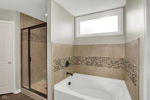 1515 W Springhurst Boulevard, Greenfield, IN 46140