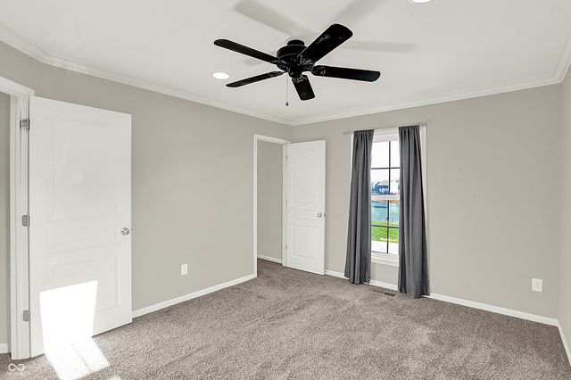 1515 W Springhurst Boulevard, Greenfield, IN 46140
