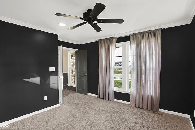 1515 W Springhurst Boulevard, Greenfield, IN 46140