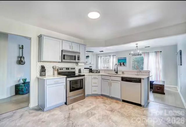 2514 Caprock Court, Charlotte, NC 28213