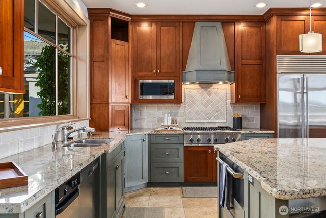 15283 Gibralter Road, Anacortes, WA 98221
