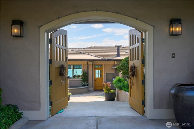 15283 Gibralter Road, Anacortes, WA 98221