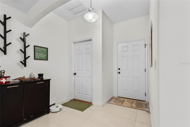 17 ULATURN TRAIL, Palm Coast, FL 32164