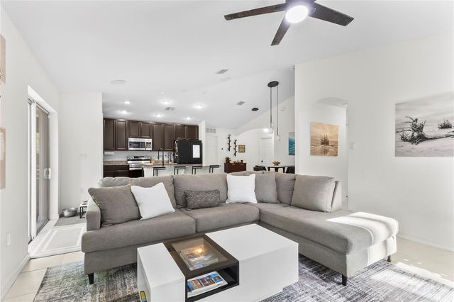 17 ULATURN TRAIL, Palm Coast, FL 32164