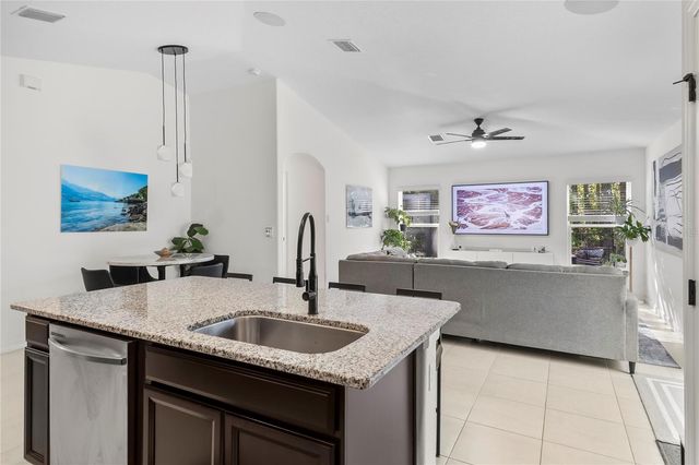 17 ULATURN TRAIL, Palm Coast, FL 32164