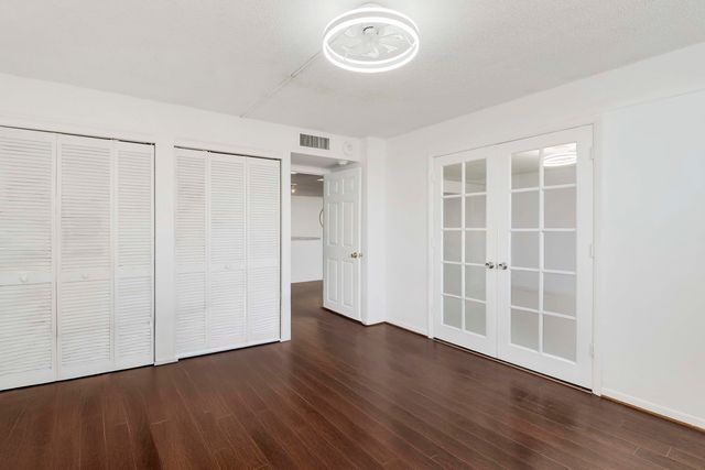 5600 N FLAGLER Drive 1001, West Palm Beach, FL 33407
