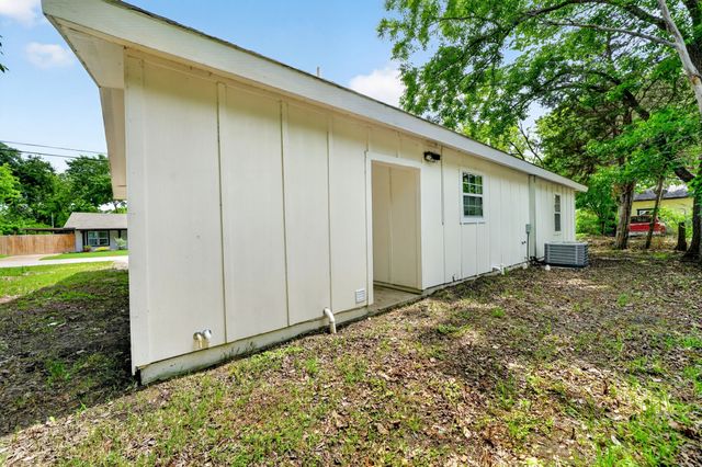 506 S Dallas Street, Kaufman, TX 75142