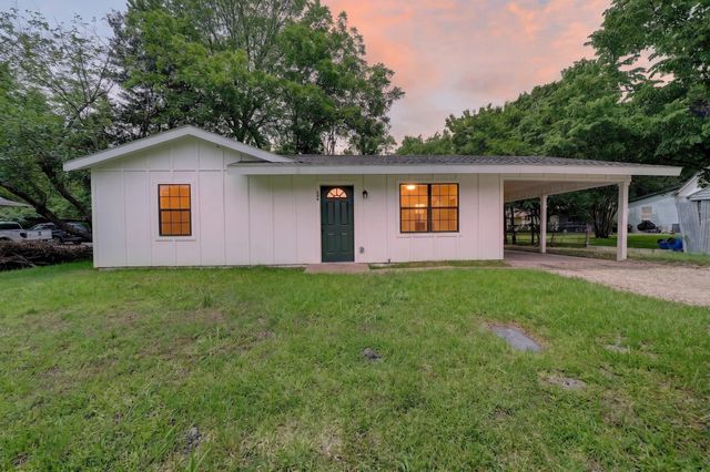 506 S Dallas Street, Kaufman, TX 75142