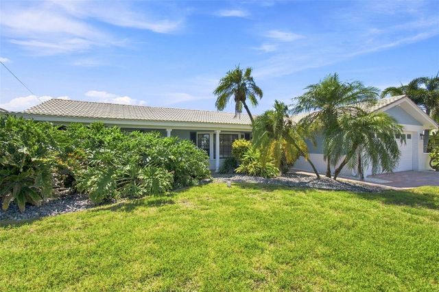 11900 7TH STREET E, Treasure Island, FL 33706