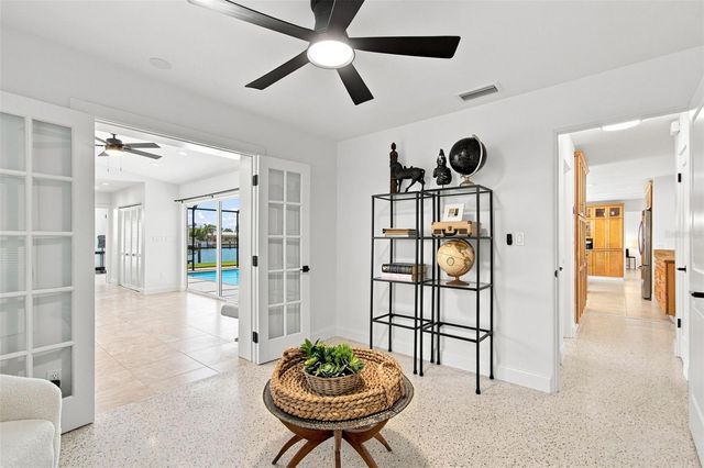 11900 7TH STREET E, Treasure Island, FL 33706