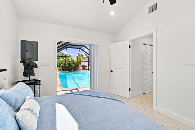 11900 7TH STREET E, Treasure Island, FL 33706