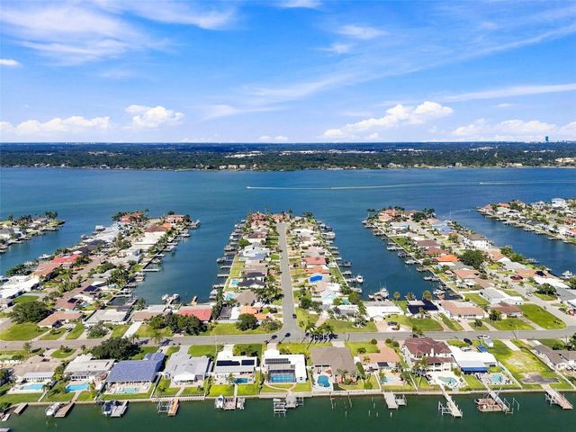 11900 7TH STREET E, Treasure Island, FL 33706