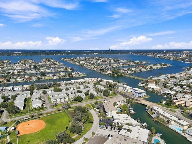 11900 7TH STREET E, Treasure Island, FL 33706