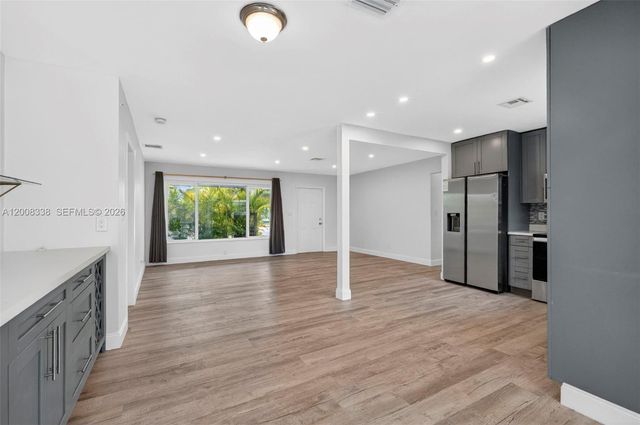 2909 NW 9th Ave, Wilton Manors, FL 33311