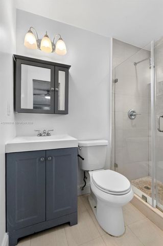 2909 NW 9th Ave, Wilton Manors, FL 33311