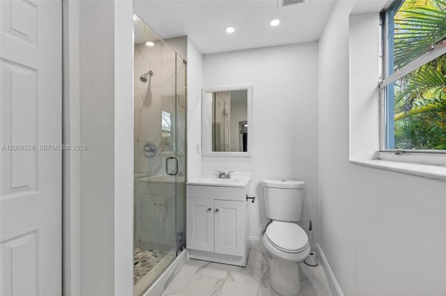 2909 NW 9th Ave, Wilton Manors, FL 33311