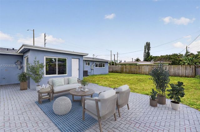 2909 NW 9th Ave, Wilton Manors, FL 33311