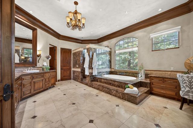 5021 Waverly Ct, Granite Bay, CA 95746
