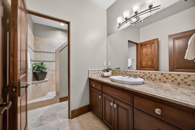 5021 Waverly Ct, Granite Bay, CA 95746