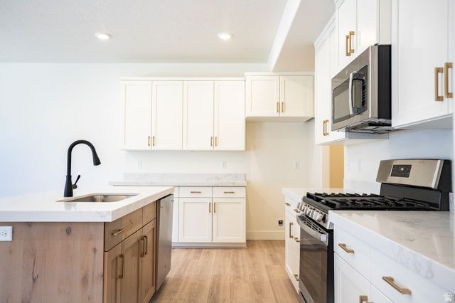 571 W 1775 N, Harrisville, UT 84404