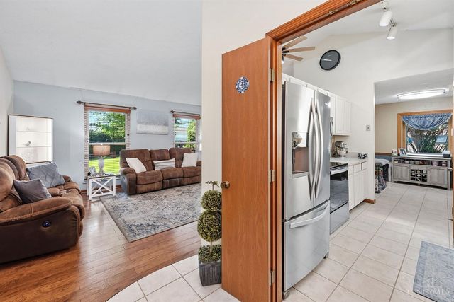 1748 Sherwood Forest Drive, Miamisburg, OH 45342